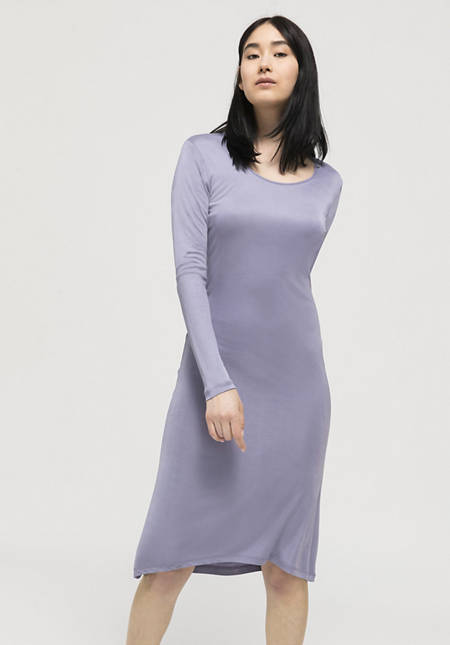 Long-sleeved nightgown made of pure silk