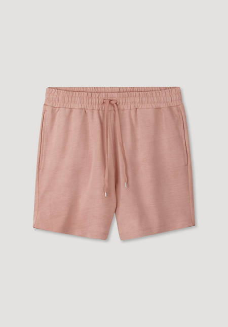 Organic cotton shorts with kapok