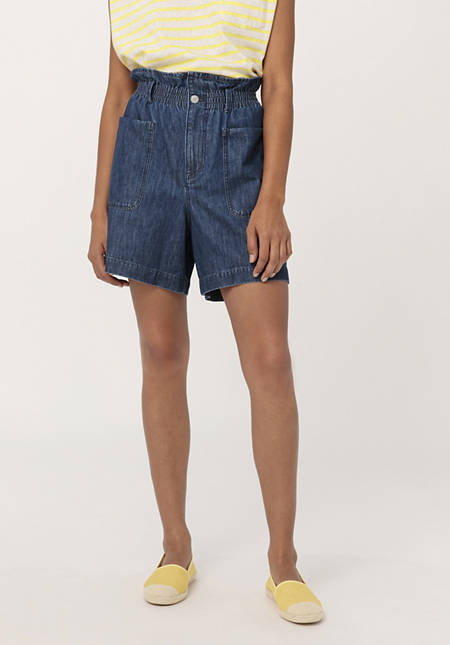 Organic denim shorts with kapok
