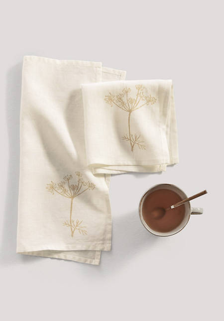 Pernille linen napkin in a set of 2