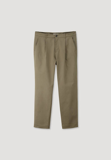 Relaxed fit trousers made from organic cotton with hemp