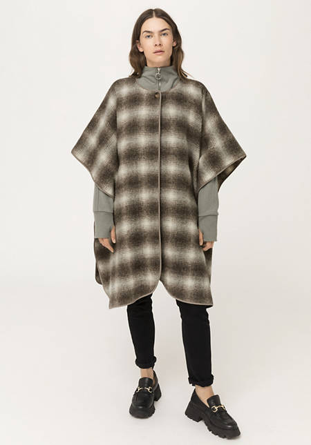 Rhön check cape made from pure organic new wool