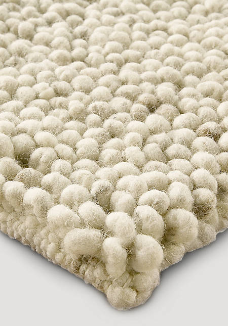 Rhön sheep loop pile rug made from pure new wool