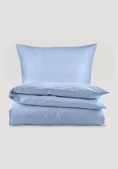 Satin bed linen in a set made from pure organic cotton