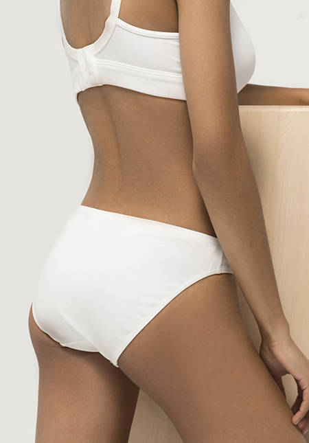 Set of 2 low-cut briefs made from organic cotton