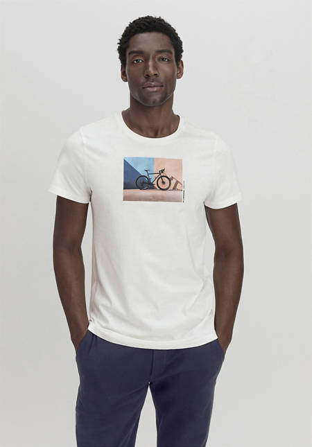 T shirts online for sale hotsell