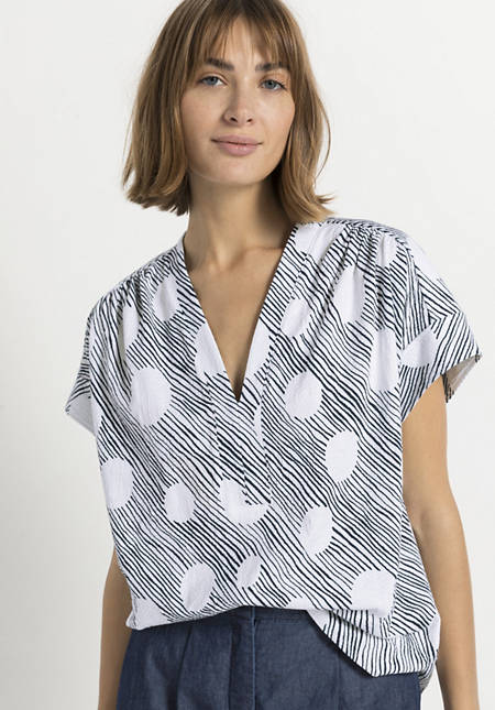 Shirt made from organic cotton