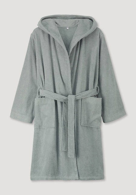 Short bathrobe made from pure organic cotton