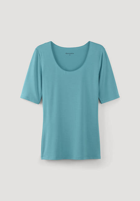 Short-sleeved shirt made of TENCEL ™ modal