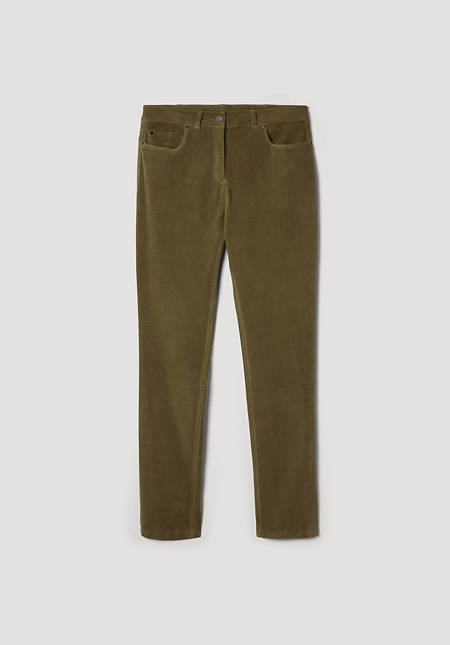 Slim fit corduroy trousers made of organic cotton with hemp