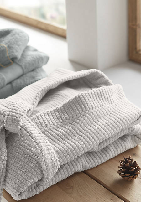 Super soft bathrobe made from pure organic terrycloth