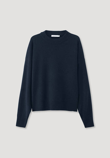 Sweater made of organic virgin wool with cashmere