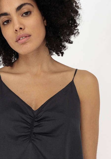 Top made from organic cotton with silk