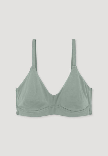 https://imgs7.hessnatur.com/is/image/HessNatur/hyb_redes_list_main/Triangle_bra_made_from_organic_cotton_and_Tencel_Modal-53546_37_7.jpg