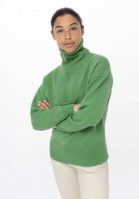 Troyer made of pure lambswool