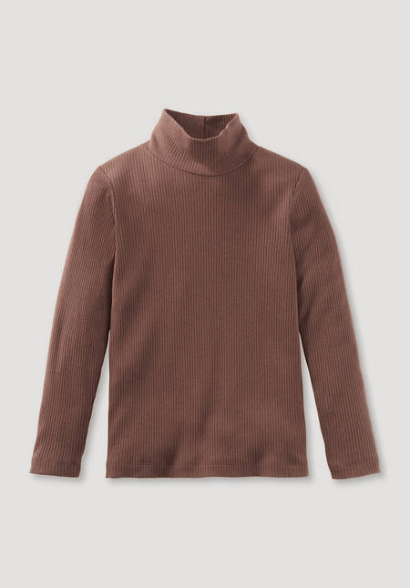 Turtleneck shirt made from organic cotton with organic new wool
