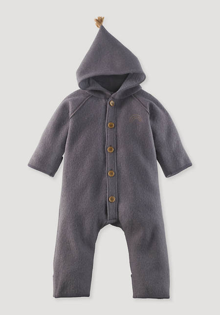 Walker overall made from plant-dyed organic merino wool