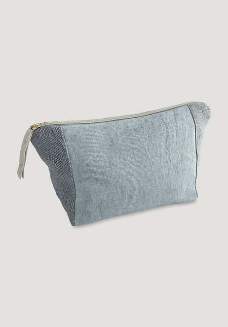 Large cosmetic bag made of linen