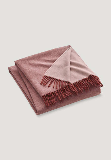 Nuvola blanket made from pure merino wool